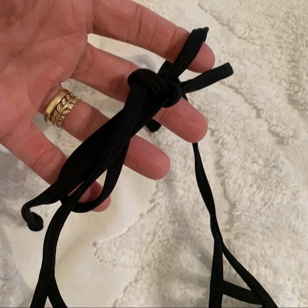 Victoria’s Secret Bikini Top - Picture 6 of 7